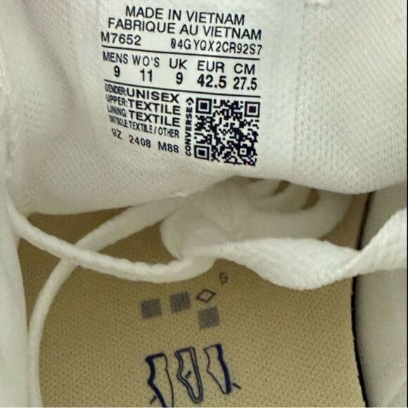 New Converse Chuck Taylor All Star OX Low Top Optical White Size 11 Women 9 Men - Picture 8 of 10